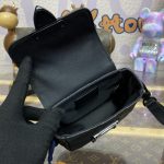 louis vuitton pico s lock 4