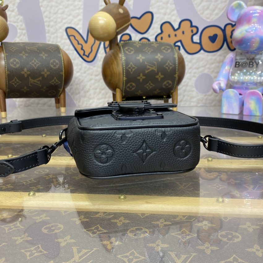 louis vuitton pico s lock 8