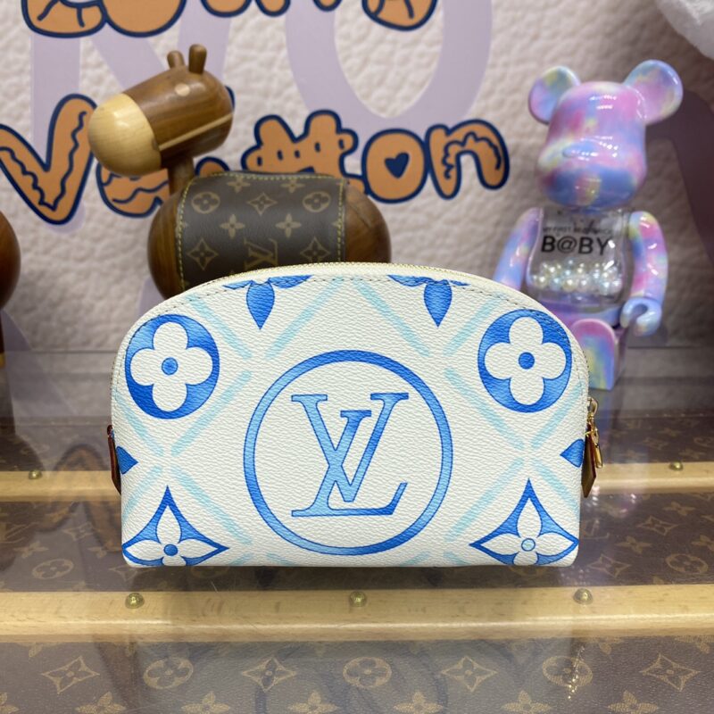 louis vuitton pochette cosmetique blue 2