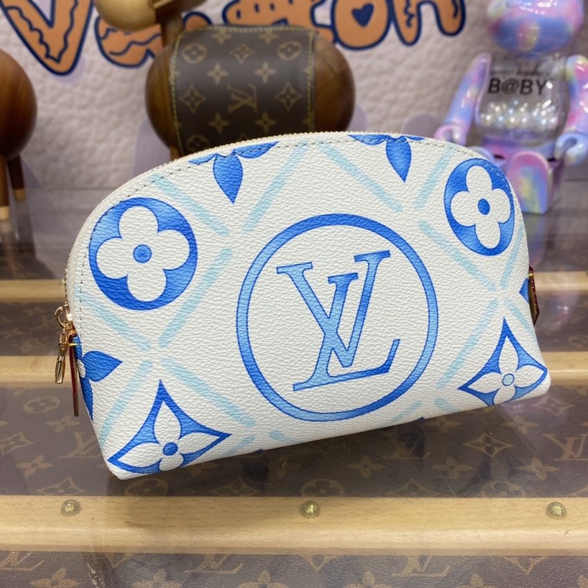 louis vuitton pochette cosmetique blue 6