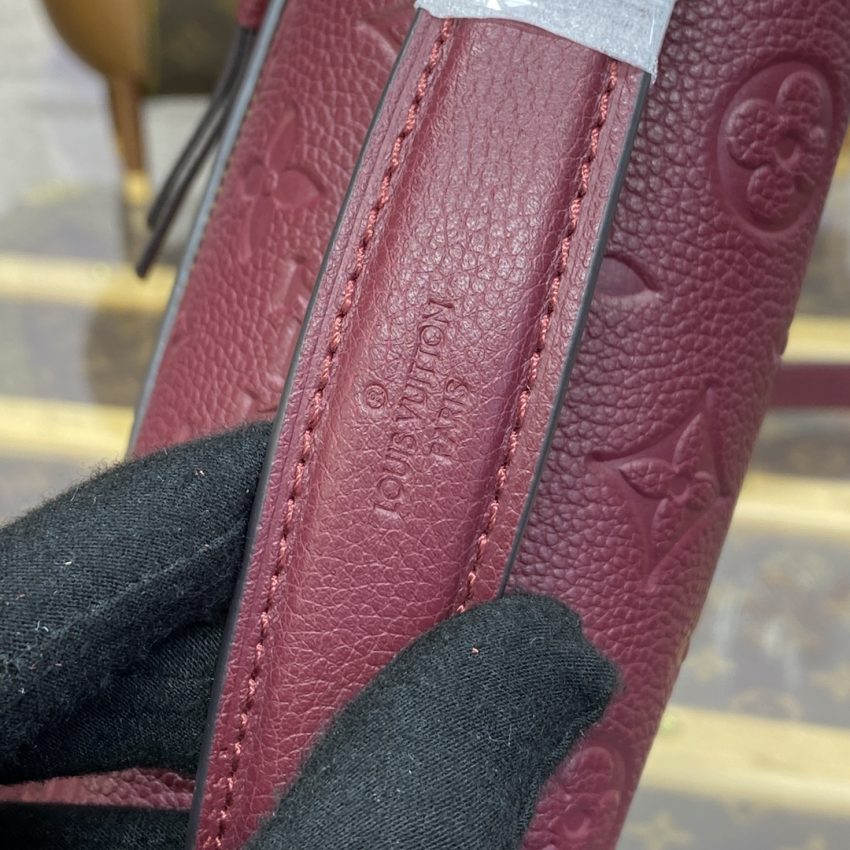 louis vuitton pochette metis bordeaux 4