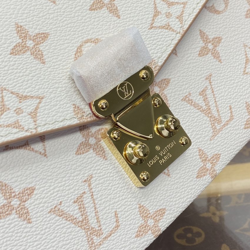 louis vuitton pochette metis east west pink 4