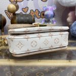 louis vuitton pochette metis east west pink 7