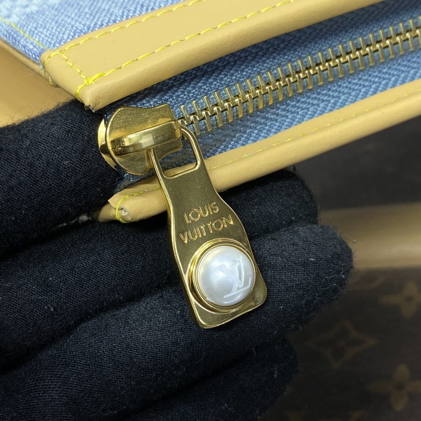 louis vuitton pochette voyage denim 9