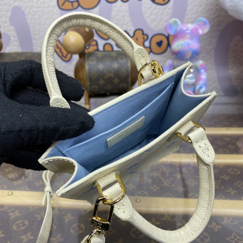 louis vuitton sac plat petit blue 3