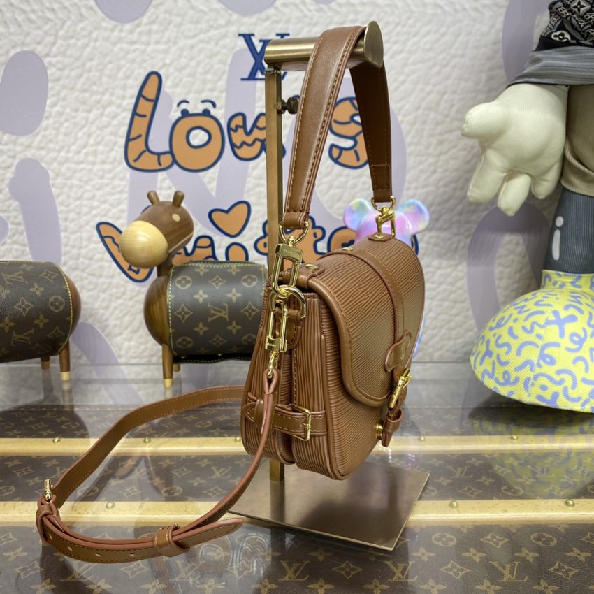 louis vuitton saumur brown 6