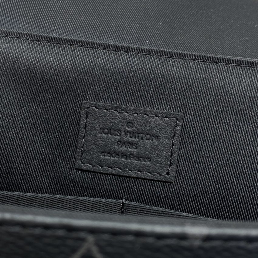 louis vuitton saumur messenger bag 6
