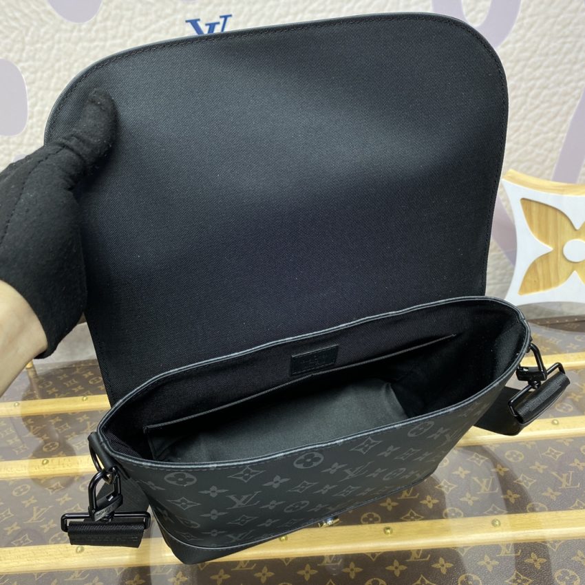 louis vuitton saumur messenger bag 7