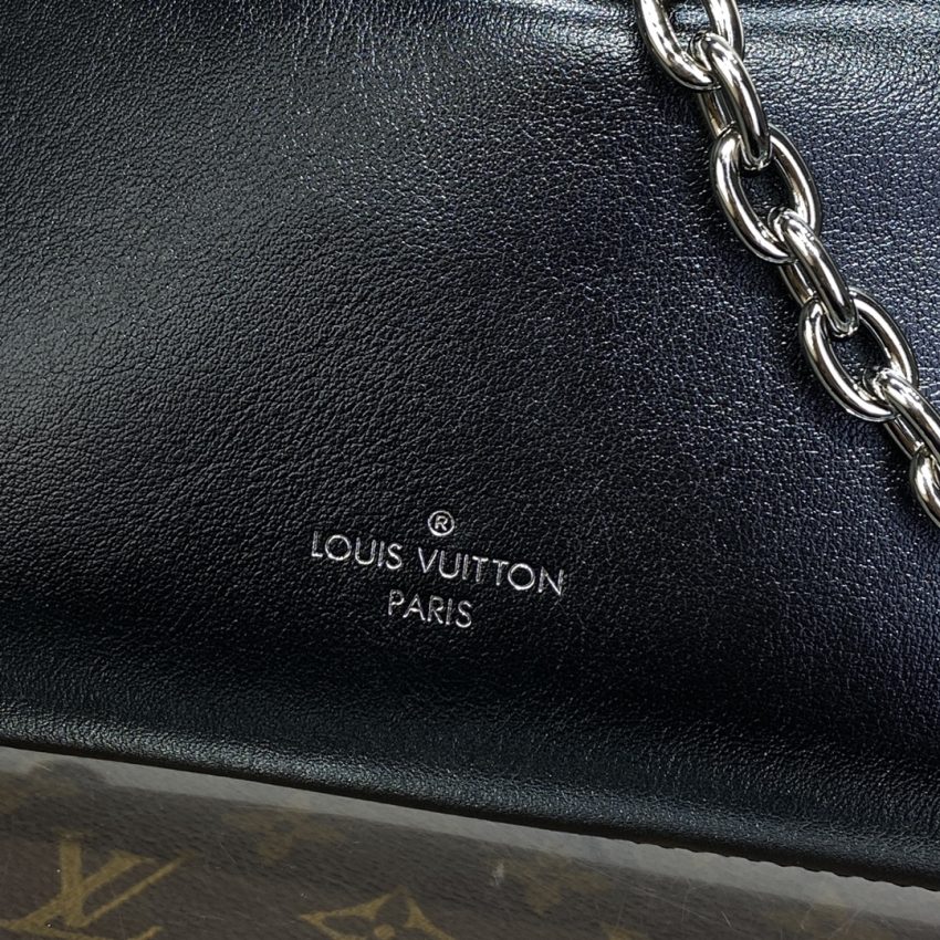 louis vuitton slim trunk black 8