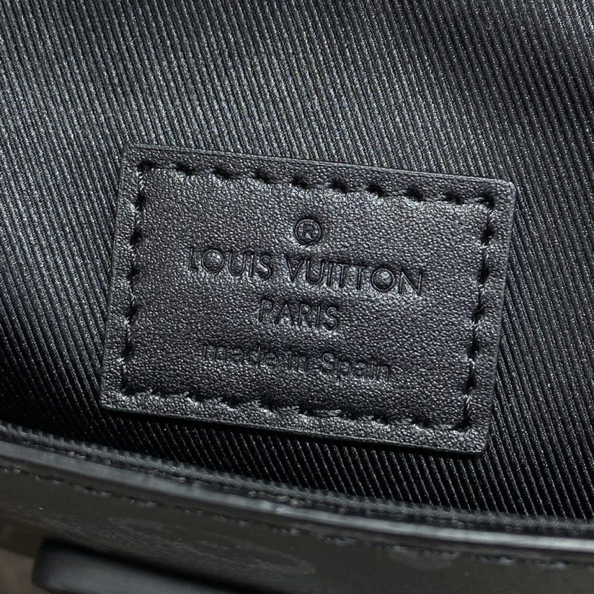 louis vuitton soul trunk cross body black 12