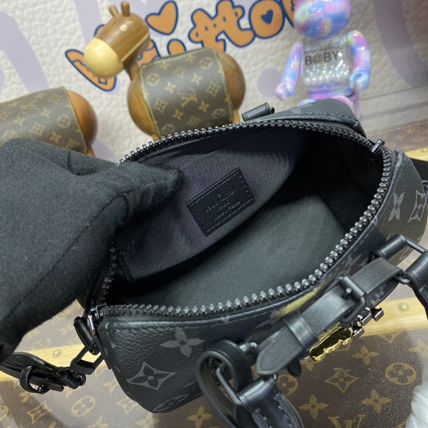 louis vuitton speedy 18 black 8