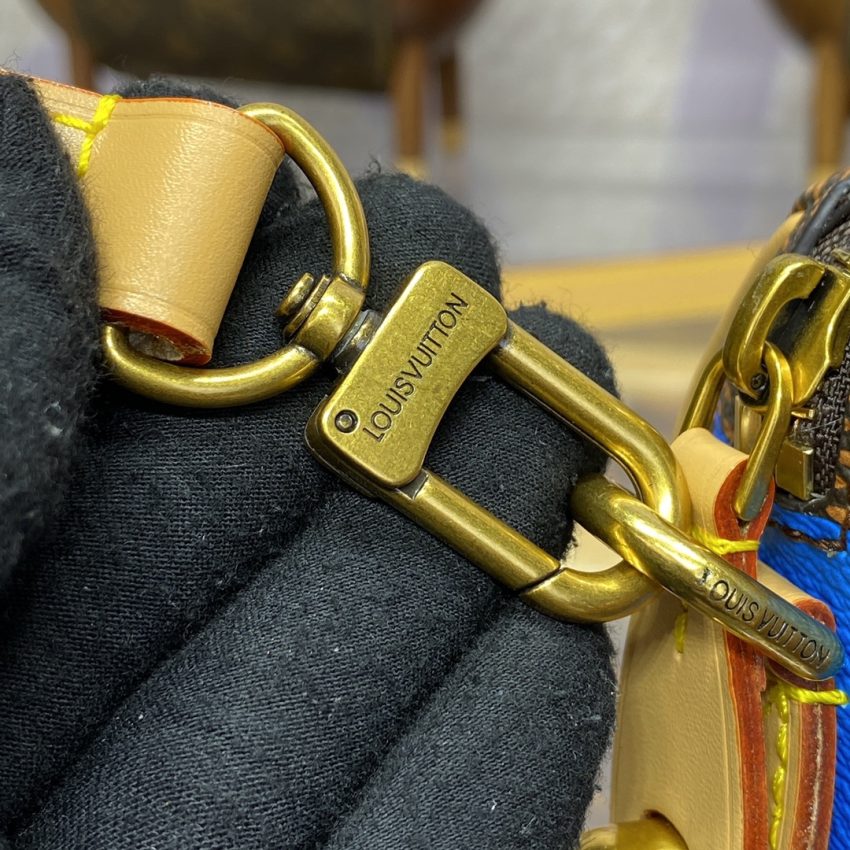 louis vuitton speedy 18 blue grid 4