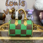 louis vuitton speedy 18 green grid 7