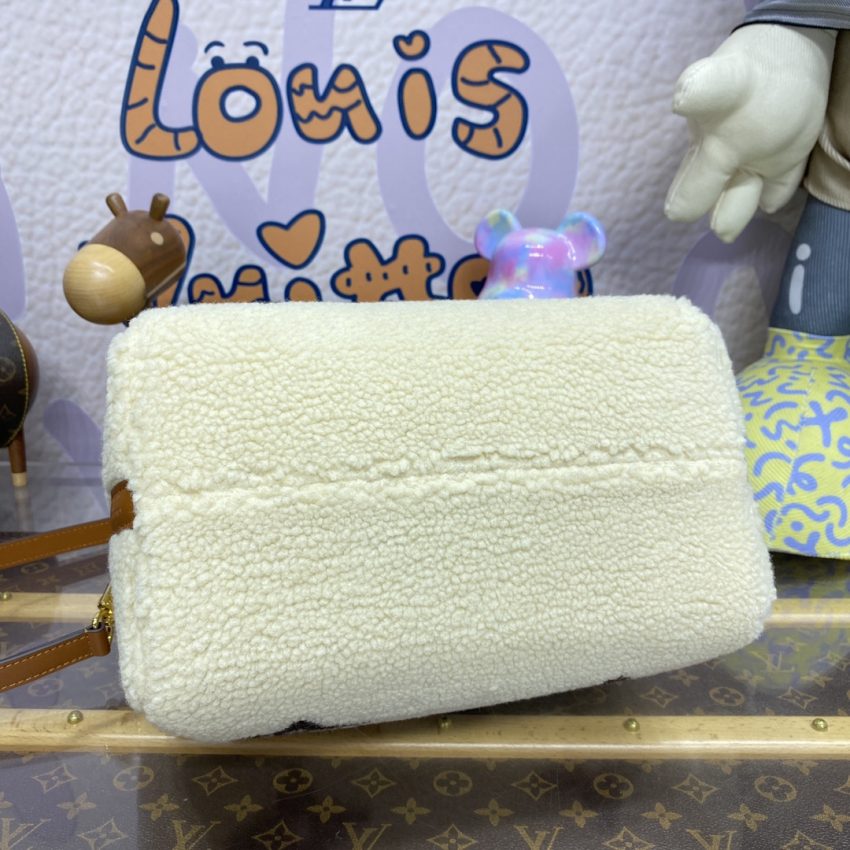 louis vuitton speedy bandouliere 25 white wool 4