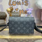 louis vuitton steamer wearable wallet black canvas 10