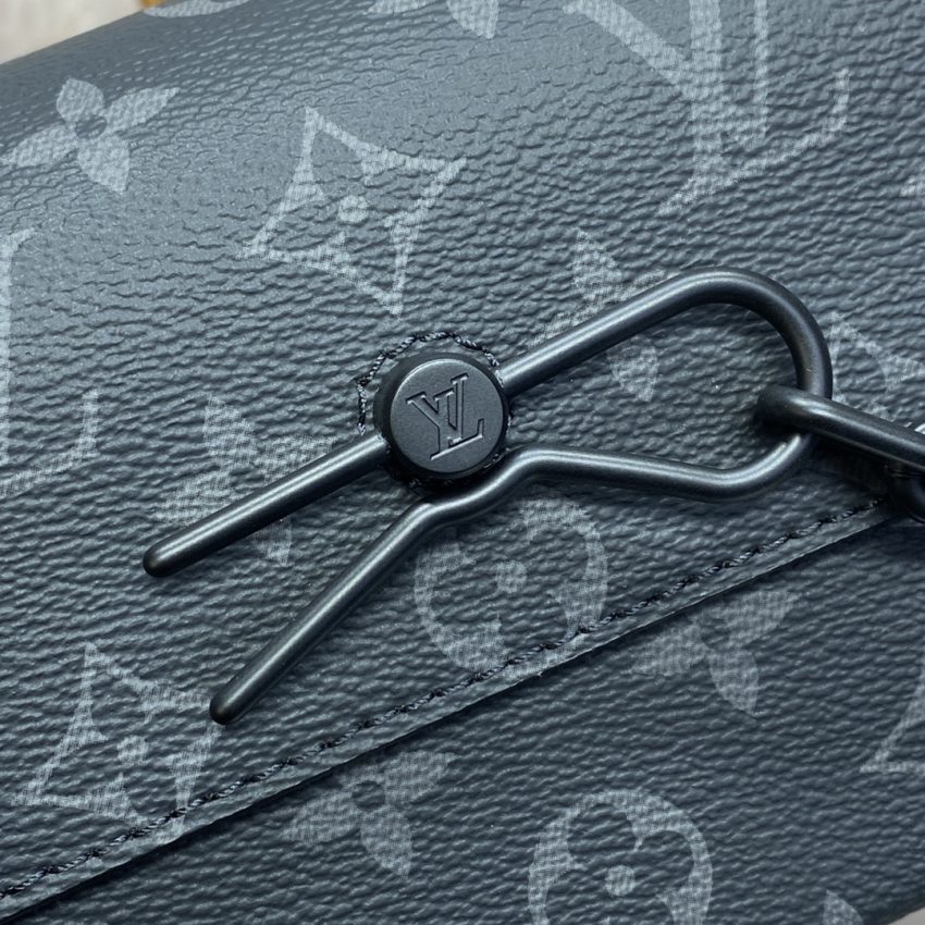 louis vuitton steamer wearable wallet black canvas 5