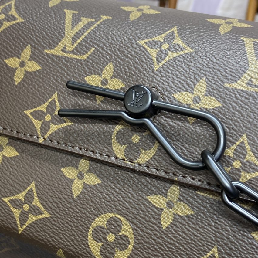 louis vuitton steamer wearable wallet brown 9