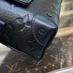 louis vuitton steamer wearable wallet full black 2