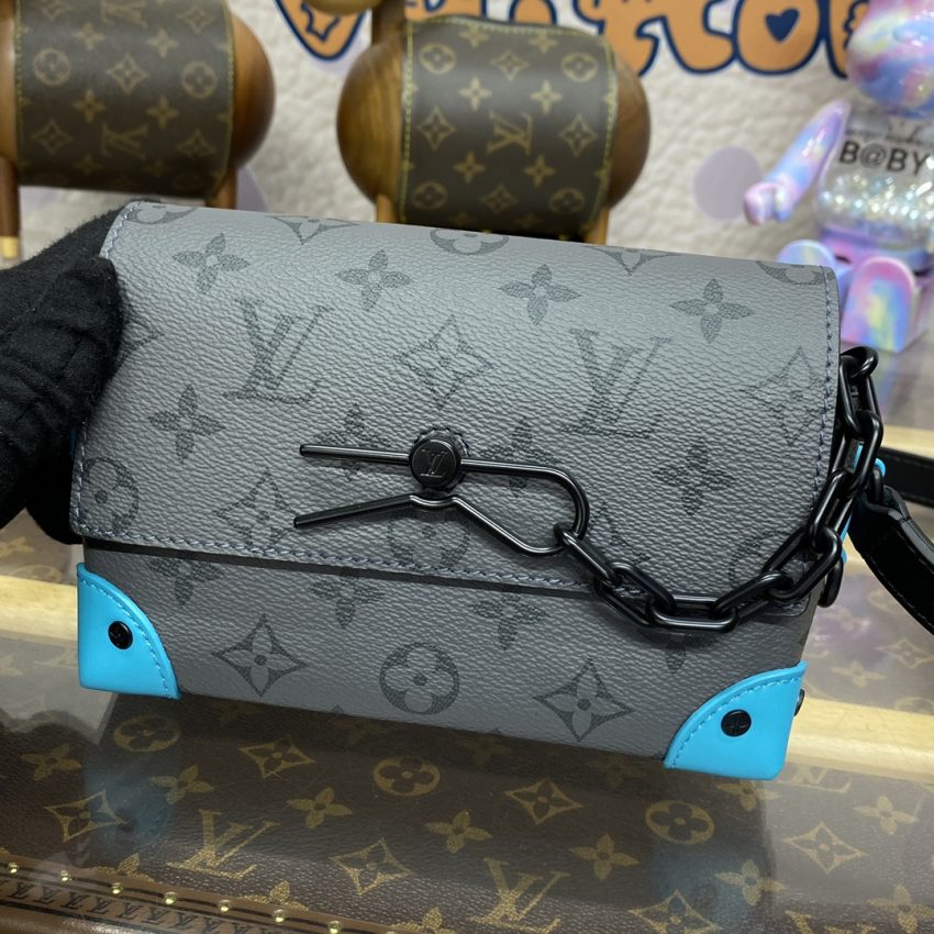 louis vuitton steamer wearable wallet grey 11