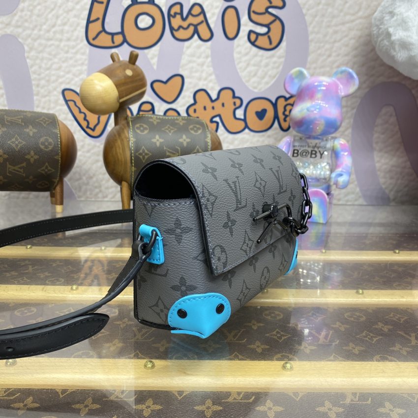 louis vuitton steamer wearable wallet grey 4