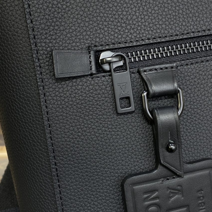 louis vuitton takeoff backpack 4