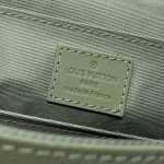 louis vuitton takeoff messenger 7