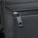 louis vuitton takeoff messenger black 4