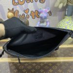 louis vuitton takeoff pouch black grid 6