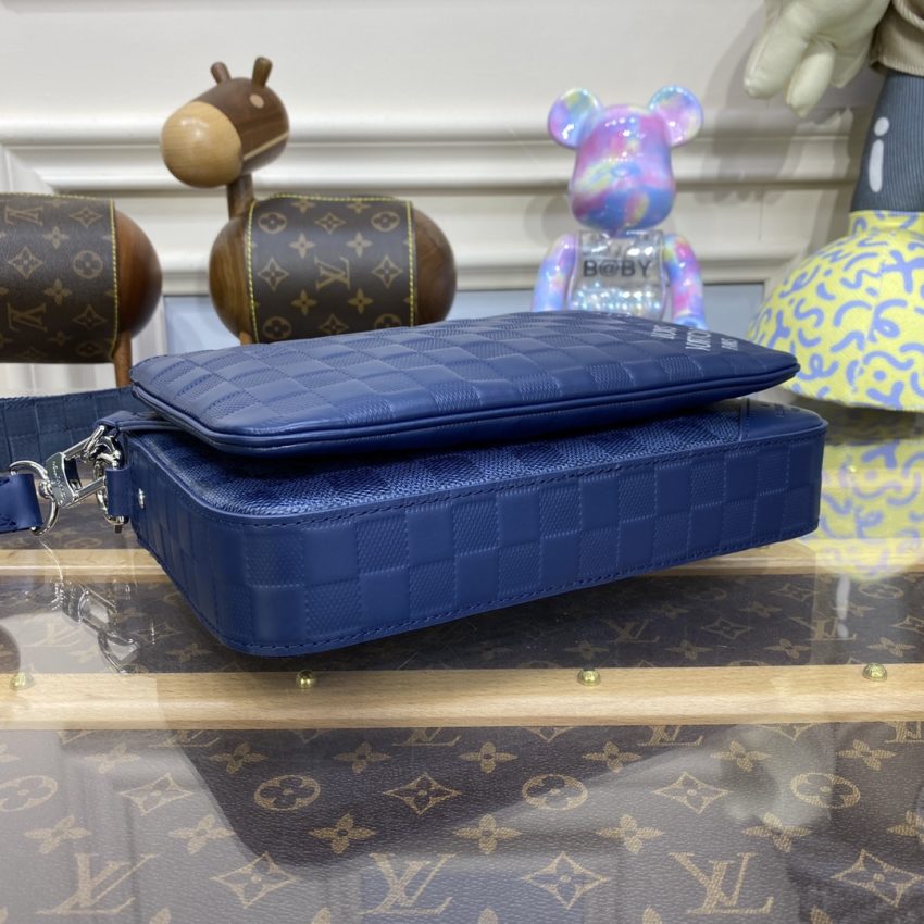 louis vuitton trio messenger blue grid 9