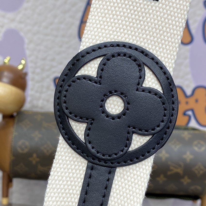 louis vuitton twist black 4