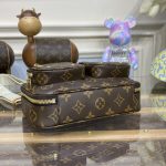 louis vuitton utility crossbody 8