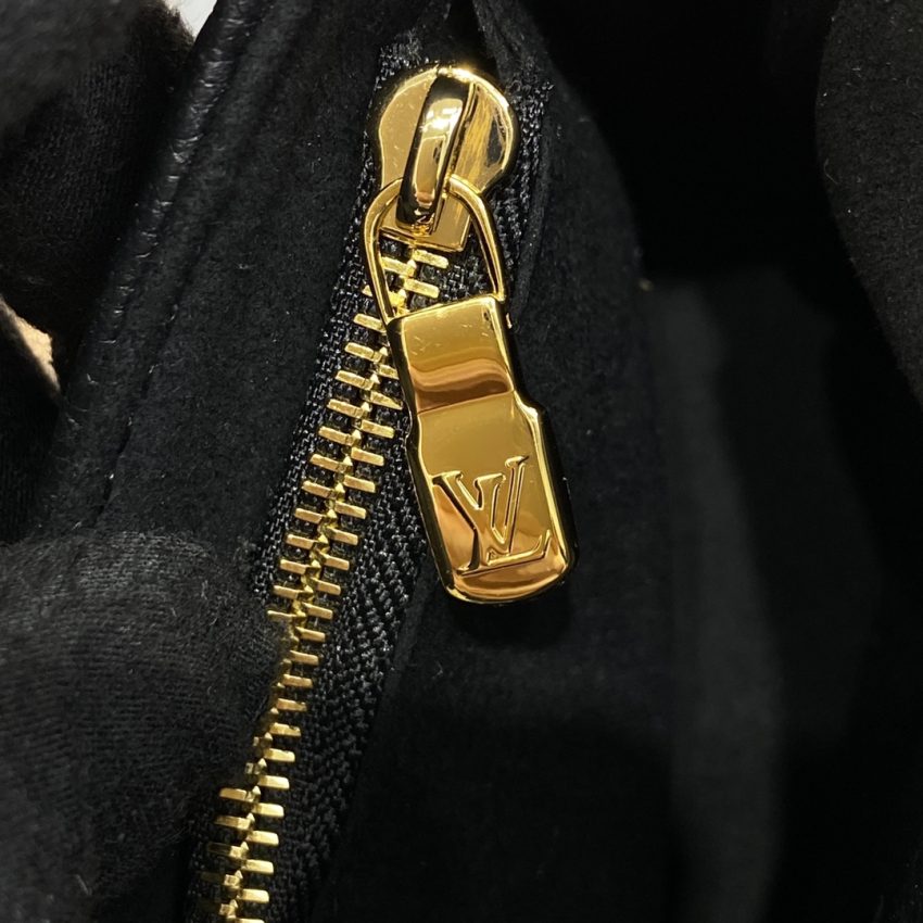 louis vuitton wallet on chain ivy black 3