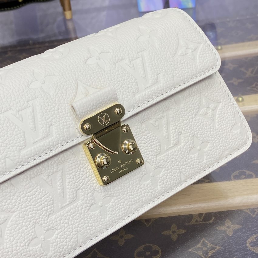 louis vuitton wallet on chain metis white 9