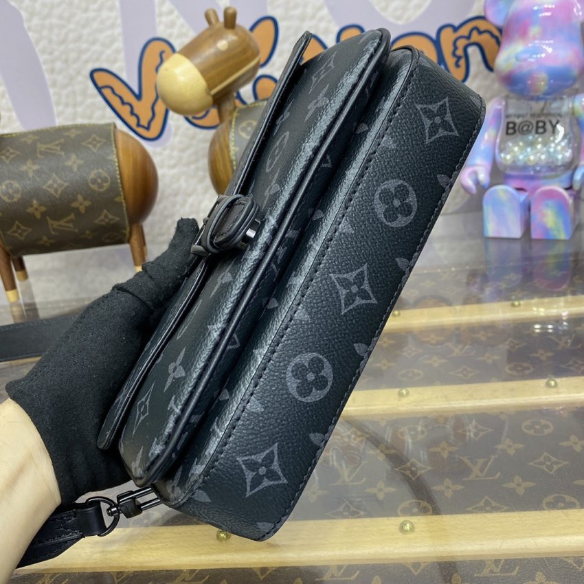 louis vuitton wearable wallet black 3