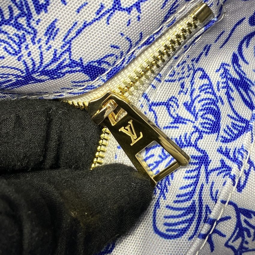 lv onthego blue 8