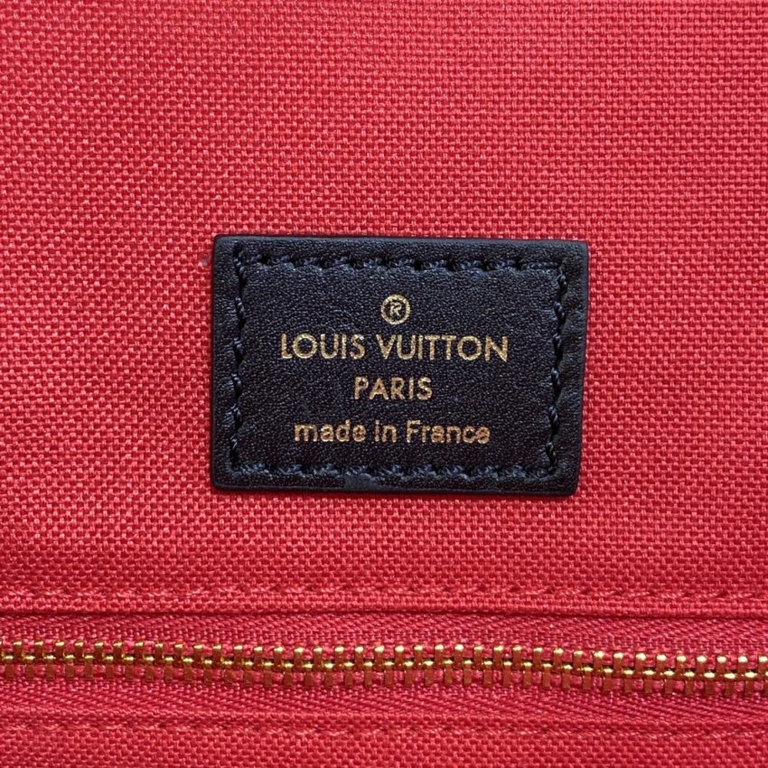 lv-onthego-brown-canvas gallery 1