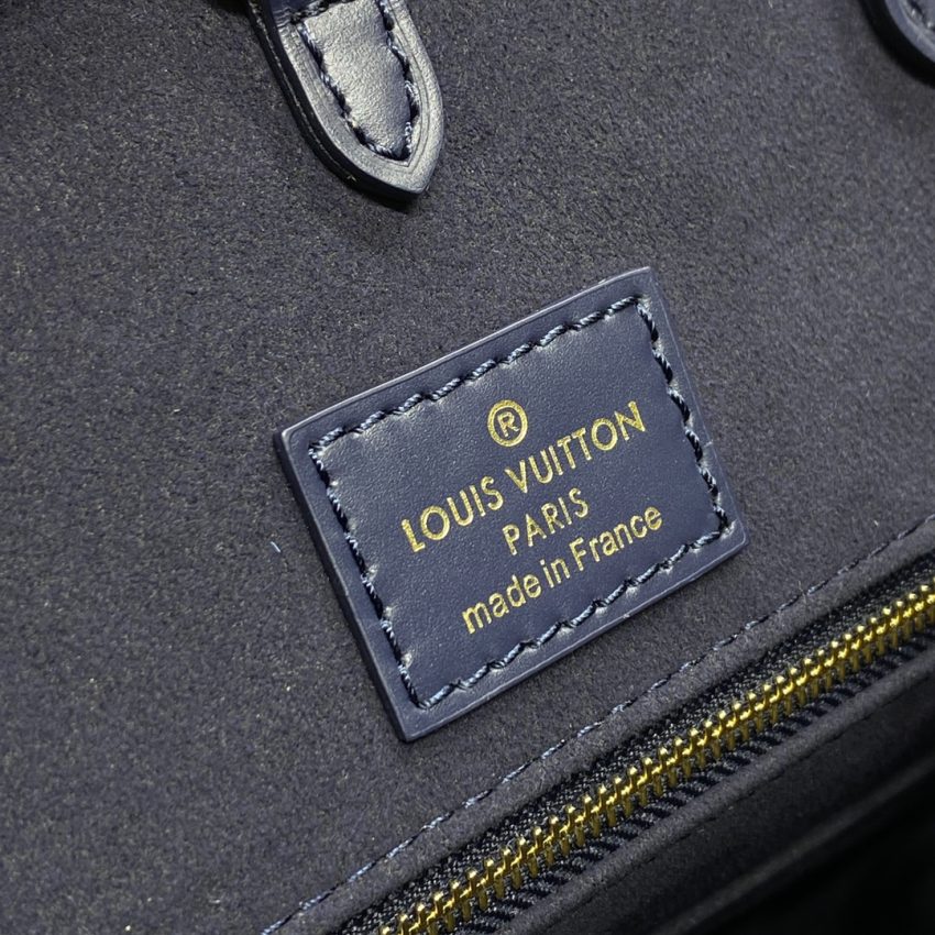 lv onthego dark blue 9