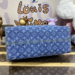 lv onthego denim 6