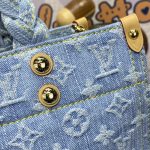 lv onthego denim large 4