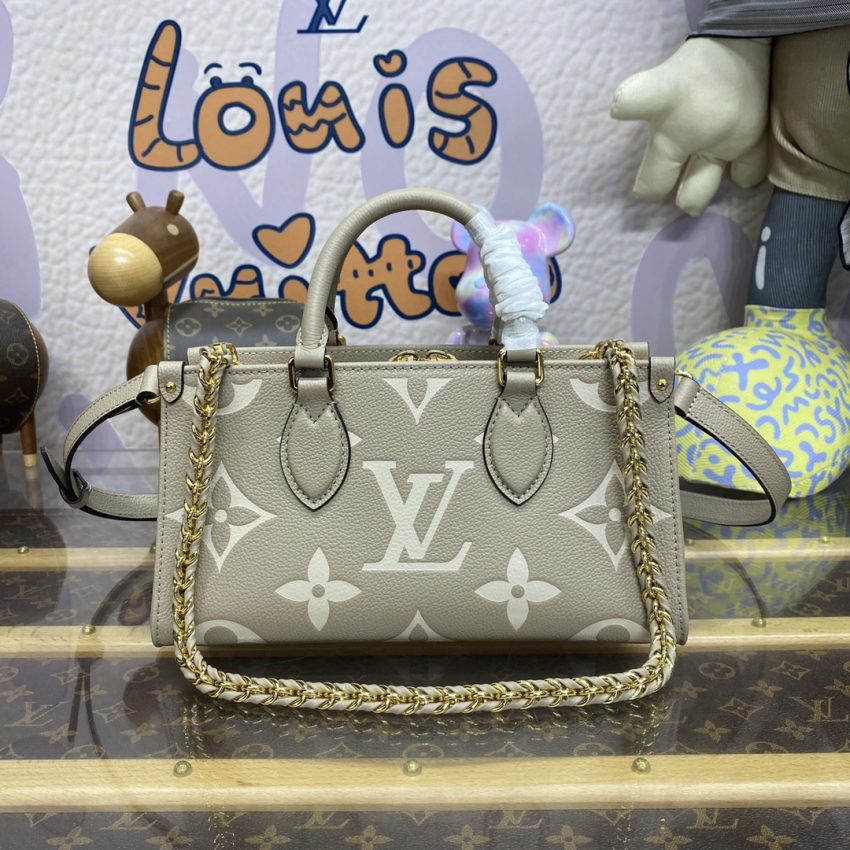 lv onthego east west beige 7