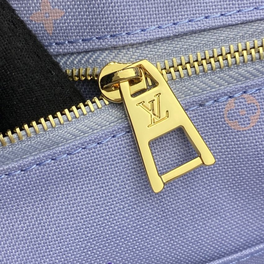 lv onthego large purple 4