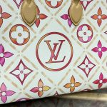 lv onthego orange 8
