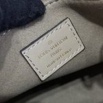 lv onthego pm beige 5
