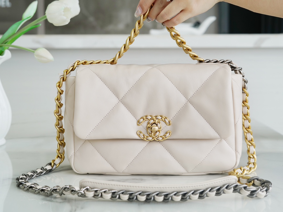 milk-tea6 Chanel 19 Flap Bag Mink Tea - chanel 19 milk tea dupe detail 5
