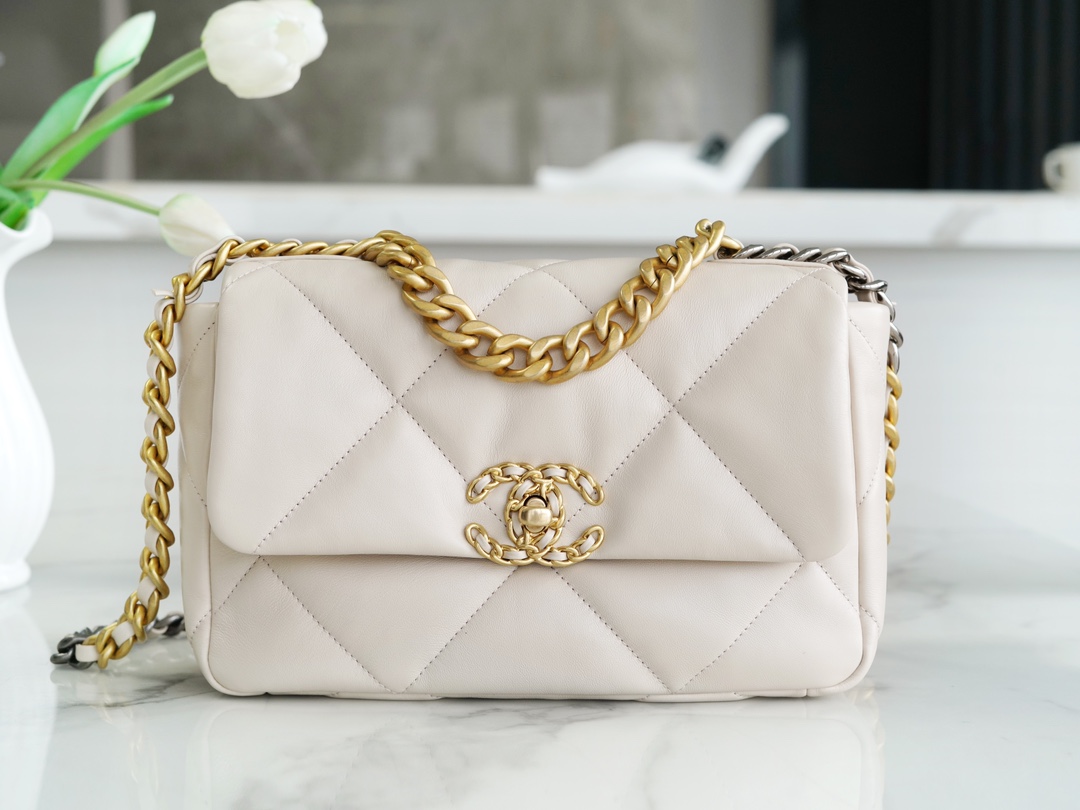 milk-tea8 Chanel 19 Flap Bag Mink Tea - chanel 19 milk tea dupe detail 7