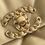 Chanel 19 Mink Tea 4