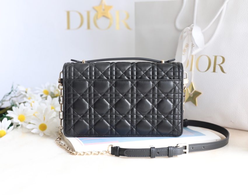 my dior top handle bag black 3