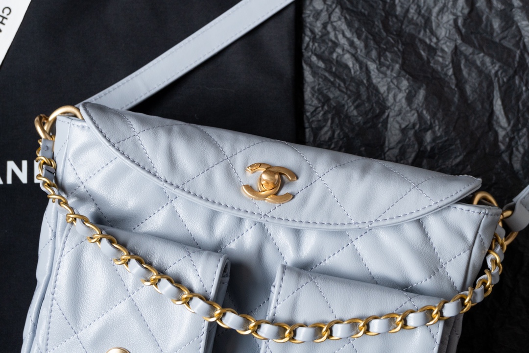 Chanel 24P Messenger Hobo Pale Blue - fake chanel hobo pale blue detail 4