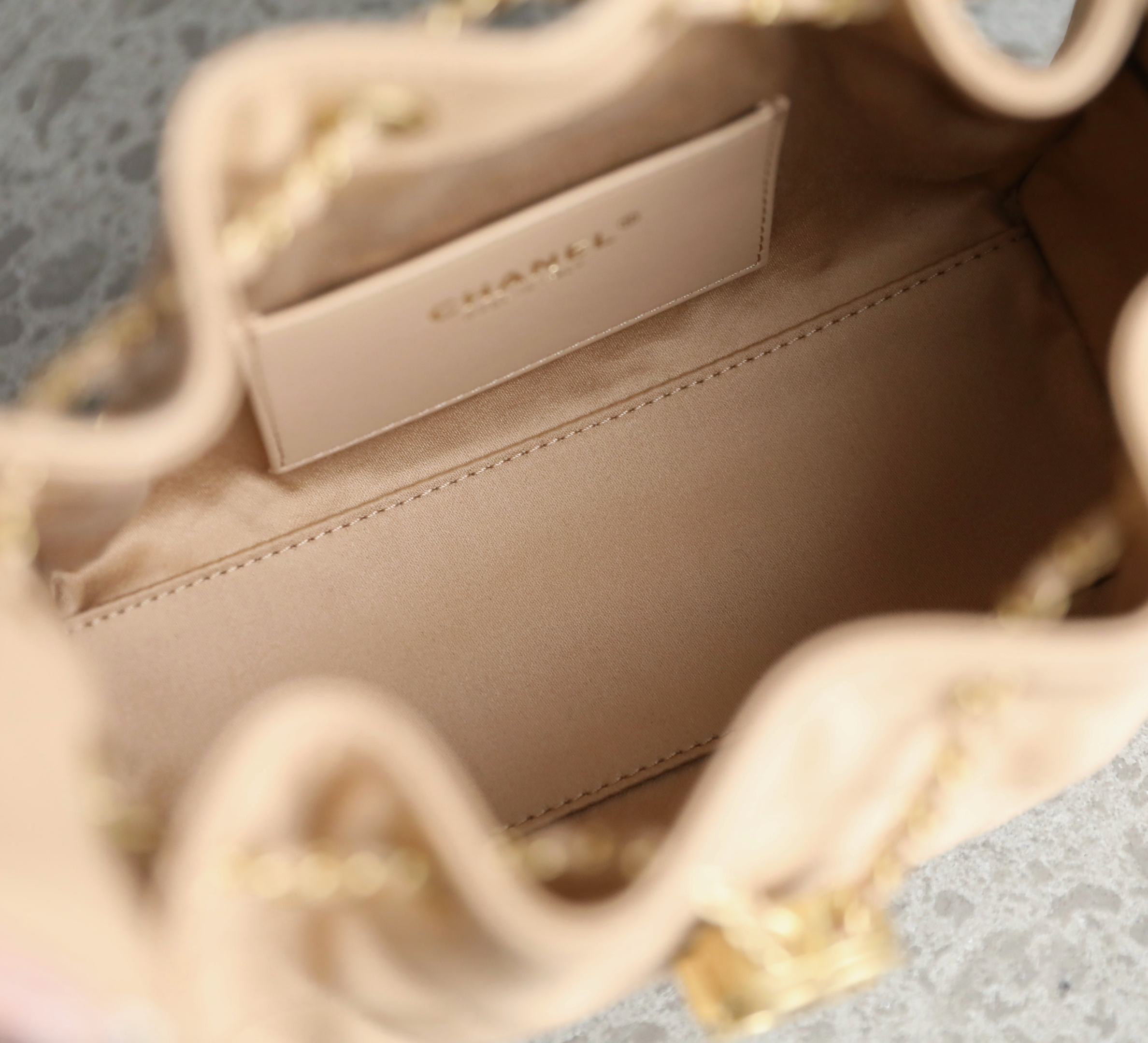 Chanel 25 Mini Bag Pale Peach - chanel 25 mini pale peach dupe detail 5