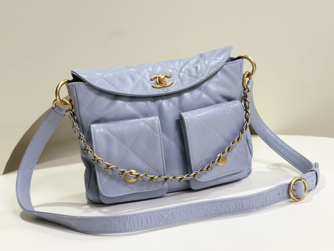 Chanel 24P Messenger Hobo Pale Purple - chanel messenger purple replica front view